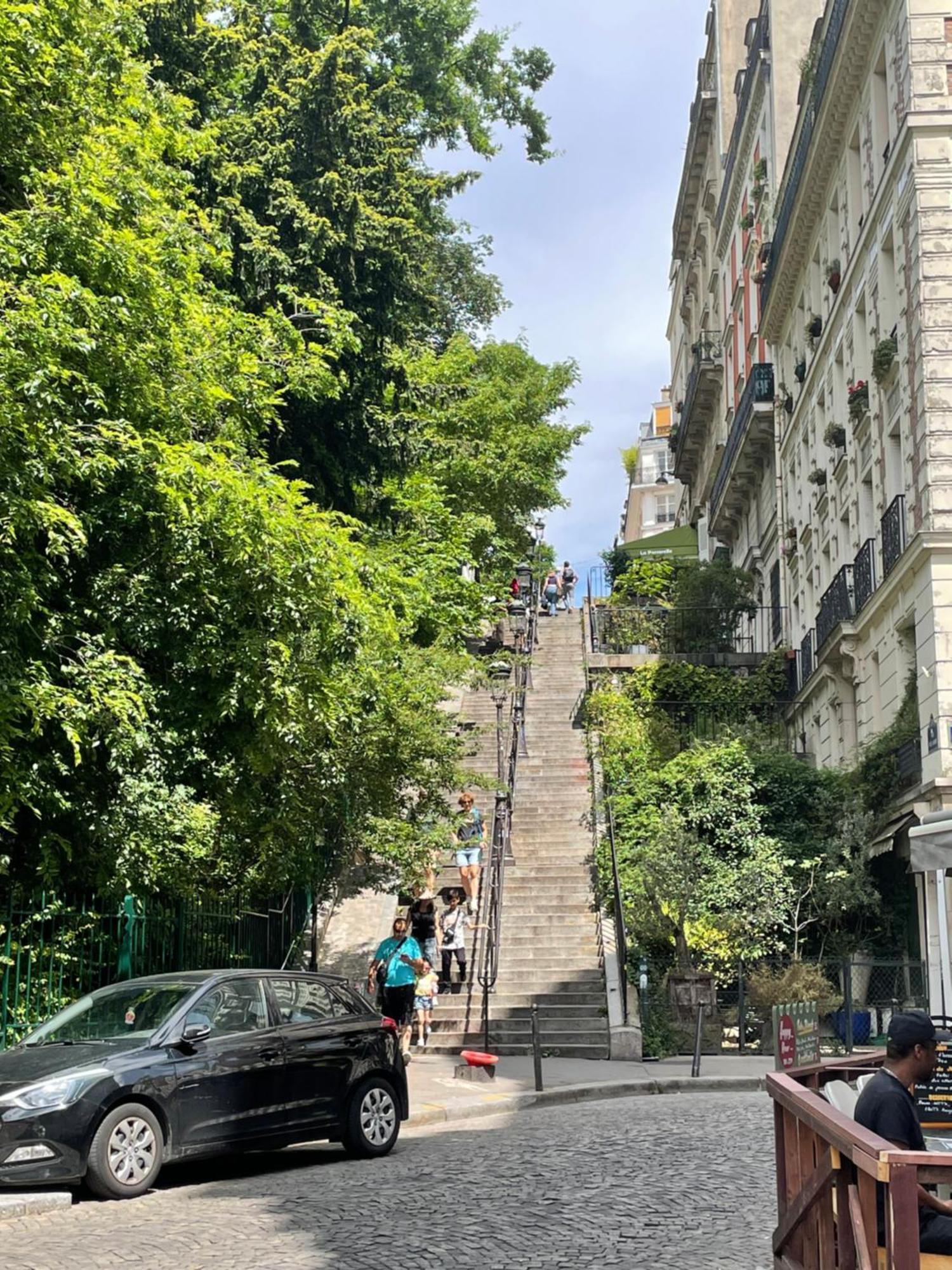 Au Bas De Montmartre ! Lägenhet Paris Exteriör bild